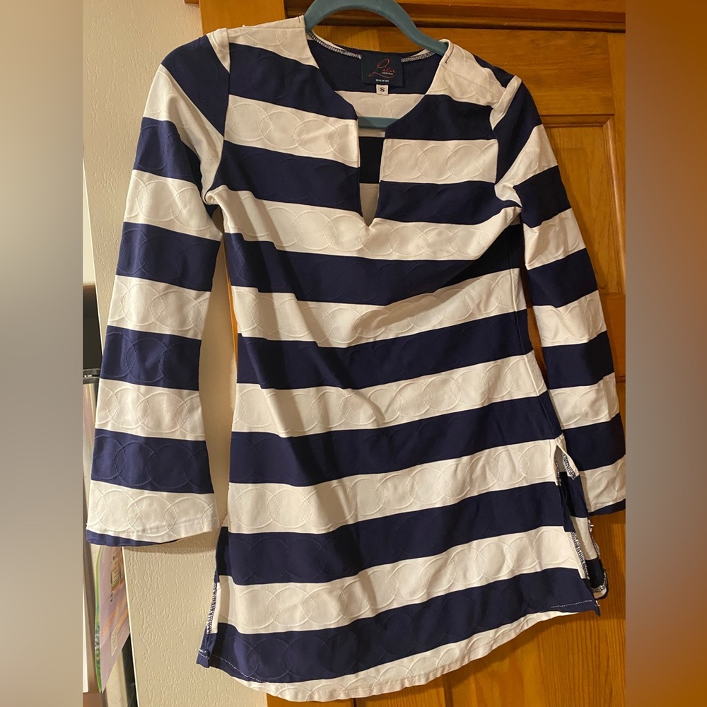 lieu Collection Navy White Stripe Shirt Side Circle Patterned Spandex  S